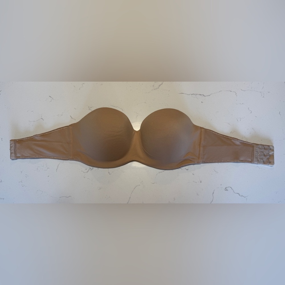 Victoria's Secret Nude Convertible Strapless Bra